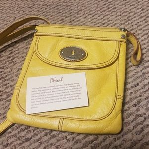 New Fossil Cross Body Purse Mustard Yellow